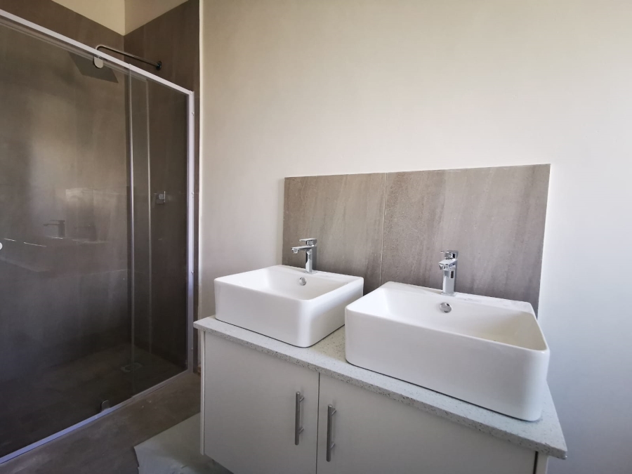 3 Bedroom Property for Sale in Houghton Place Western Cape